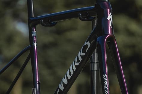 S Works Tarmac SL8 Frameset カラーグロスカーボン マゼンタゴールド カオスレッドパール ホワイト