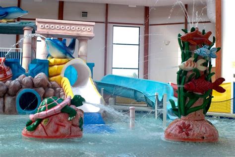 Indoor Waterpark for Families at Grand Marquis Waterpark Hotel