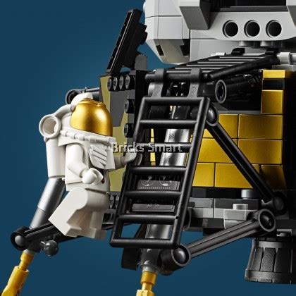 10266 LEGO Creator Expert NASA Apollo 11 Lunar Lander