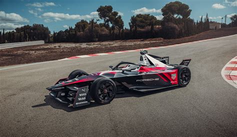 Video Porsche Showcases X Electric Gen Formula E Car