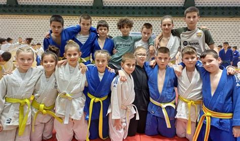 Kup Marjana Jedno Zlato Est Srebra I Sedam Bronci Za Judo Klub Zadar