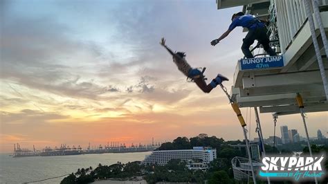 Singapore Bungee Jumping From 48m Above Ground YouTube