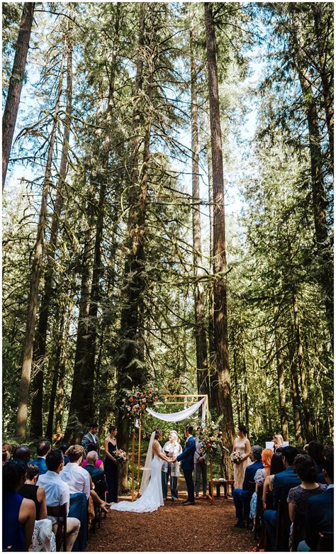 Forest Wedding Venues in Oregon - myrtlecreativeco.com