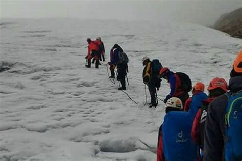 Foto Mengenal Gunung Jayawijaya Puncak Tertinggi Di Indonesia Yang