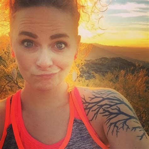 Sexy Maine Whore Aydah Showing Her Tits And Pussy ShesFreaky