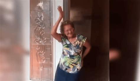 Facebook Viral Anciana Sorprende Con Pasos De Baile Al Ritmo De La