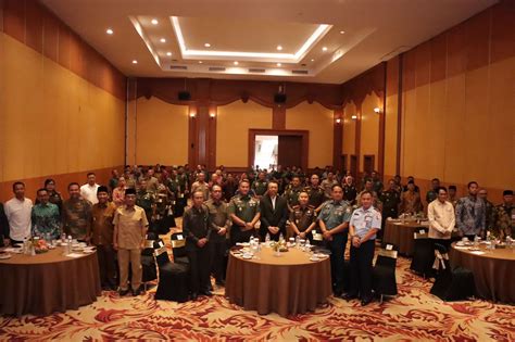 Bupati Fauzan Hadiri Rapat Forkopimda Ntb Kabupaten Lombok Barat