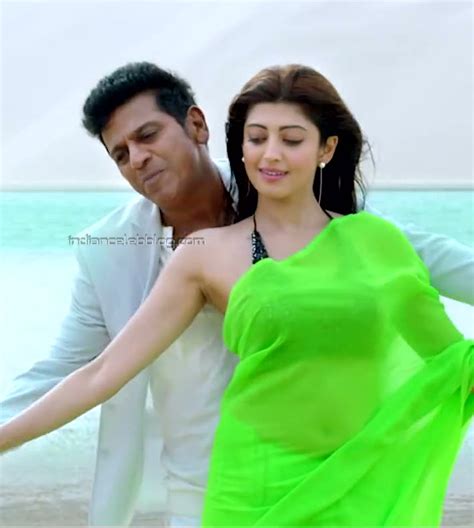 Pranitha Subhash Kannada Mass Leader 3 Hot Armpit Saree Hd Stills Indiancelebblog