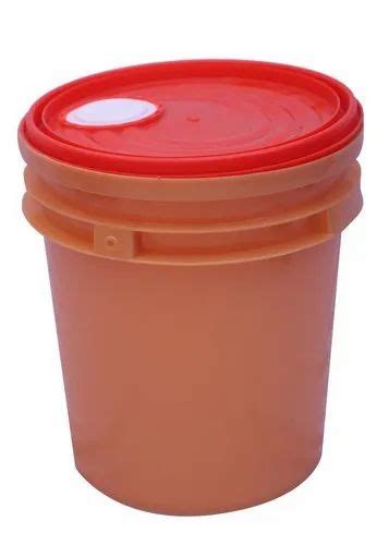 Plain Orange And Red 7 5L Plastic Engine Oil Bucket For Lubricant