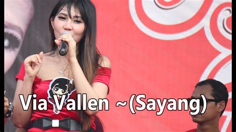 Via Vallen Sayang Live Di Pemalang Youtube