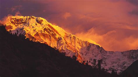 Sunset over mountains of Himalayas Wallpapers | HD Wallpapers | ID #30354