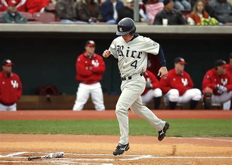 Free Images : glove, male, motion, athletic, playing, baseball field