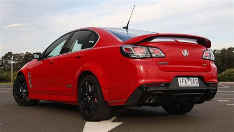 VFII Holden Commodore SS V Redline Sedan 2016 Review Road Test