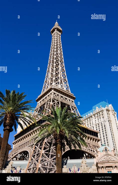 Replica Of Eiffel Tower In Las Vegas Stock Photo Alamy