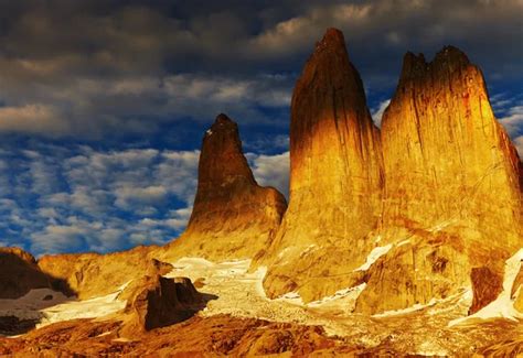 Torres del paine at sunrise — Stock Photo © muha04 #31442007