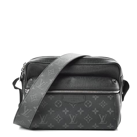 LOUIS VUITTON Taiga Monogram Outdoor Messenger Black 503022