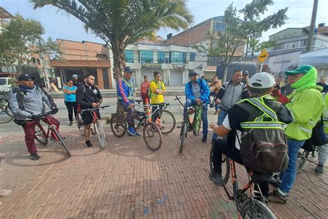 Movilidad Bogot On Twitter Queremos Una Bogot En Bici Pero Con