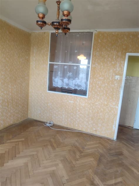 Rezerwacja Mieszkanie Chopina 35m2 10pietro Winda Balkon Do Remontu