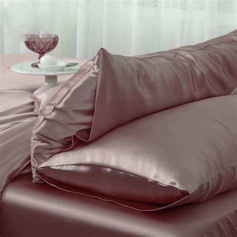 Шелковые наволочки David Gray