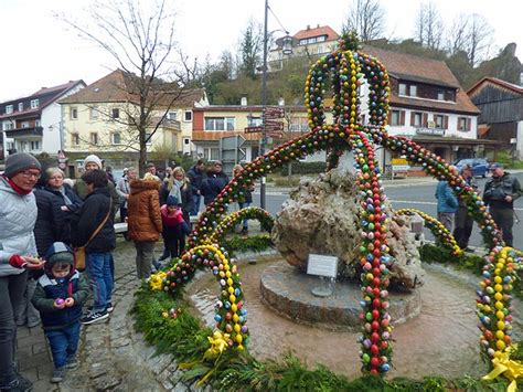 Gleich Zwei Osterbrunnenfeste In Waischenfeld