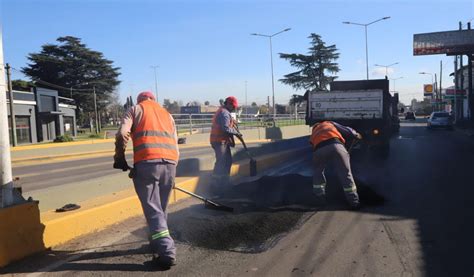 NUEVOS TRABAJOS DE BACHEO EN MONTE GRANDE Esteban Echeverría