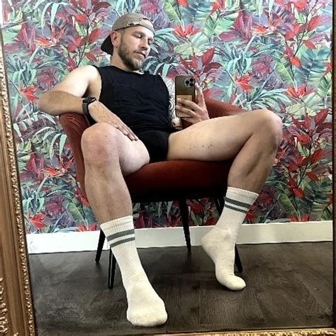 Sexy Man Caught Jerking Off Gay Amateur Amateur Porn Feat The Mateous Gordon Xhamster