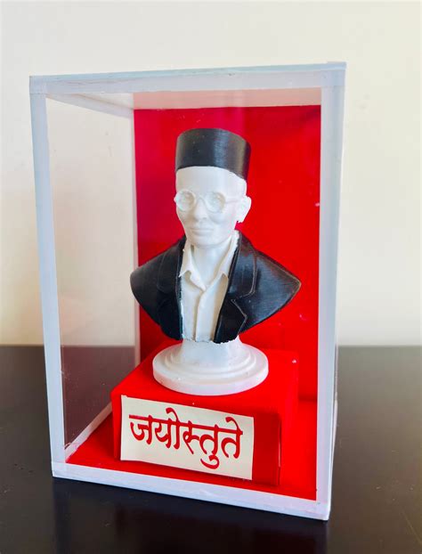 Veer Savarkar Glass-Encased 3D Printed Statue – Susakshi Decor