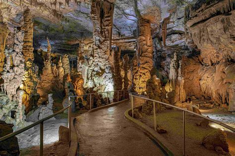 Woodville, AL: Caves and Caverns to Explore | Alabama Travel