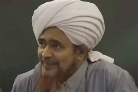 Siapa Itu Habib Umar Bin Hafidz Dan Perjalanan Hidup Dari Tarim Hingga