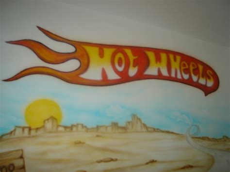 Quartos de bebê Feito Arte Quarto de menino Hot Wheels