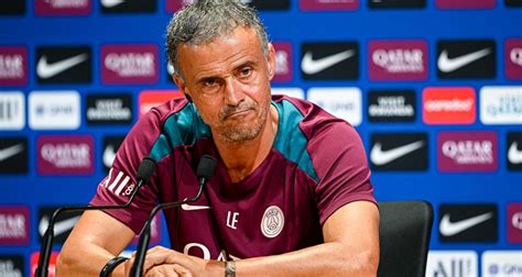 PSG Mercato Luis Enrique ne ferme pas la porte à un attaquant et