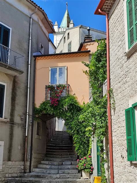 Ferrazzano Scalinata Di Un Vicolo Del Borgo Imagen De Archivo Imagen