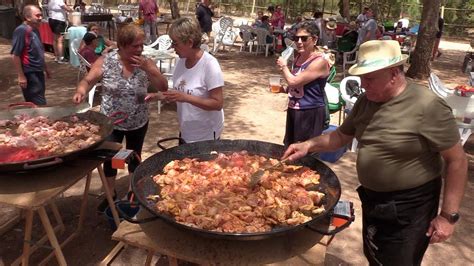 Paellas Risas Y Bailes Inauguran La Semana Del Mayor En El Fuerte De