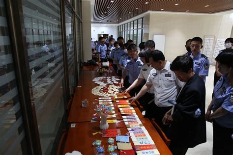 甘肃警察学院院团委组织开展“青春献礼二十大， 喜迎建团一百年”优秀书画摄影作品展