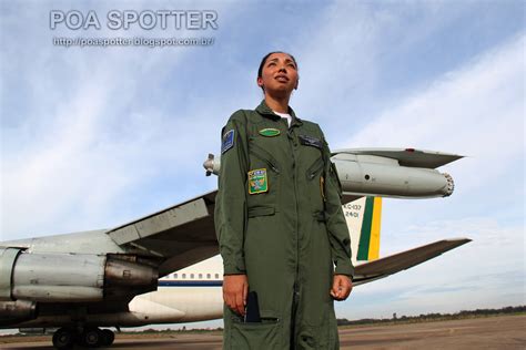 POA SPOTTER AVIAÇÃO CIVIL COMERCIAL E MILITAR E AS MULHERES