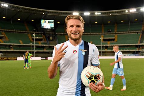 Immobile faz três em goleada da Lazio e dispara na artilharia do