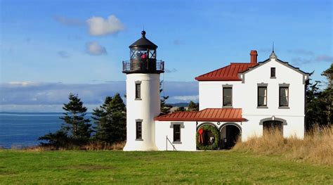 Admiralty Head Lighthouse | Seattle and Sound