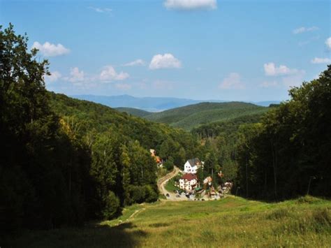 Statiunea Sugas Bai Statiuni Balneoclimaterice Covasna Sky Trip