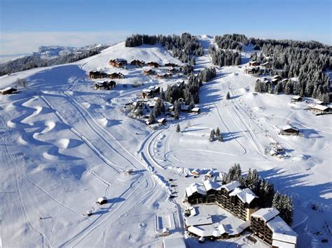 Ski resort La Clusaz - Photos - TopSkiResort.com