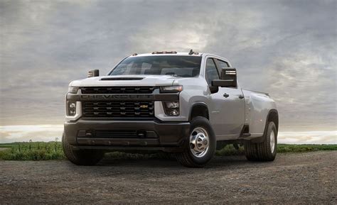 2021 Chevy Silverado Dually Offers Best In Class Towing Of 35 500