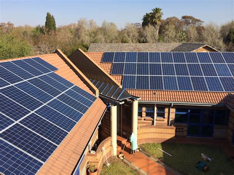 California mandates solar panels on new homes – Artofit