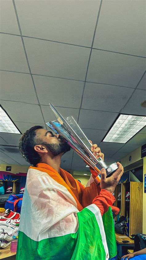 Virat Kohli Kissing T20 World Cup Trophy 🏆💗 In 2024 Cricket Team