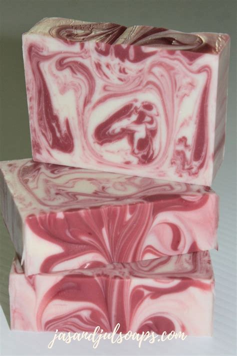 Groovy Cold Process Soap Cold Process Soap Designs Handmade Soap Recipes Diy Soapmaking