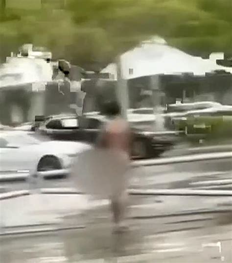 Naked Florida Man Kills Girlfriend And Baby And Then Shoots Dead Driver Of Car He Crashed Into