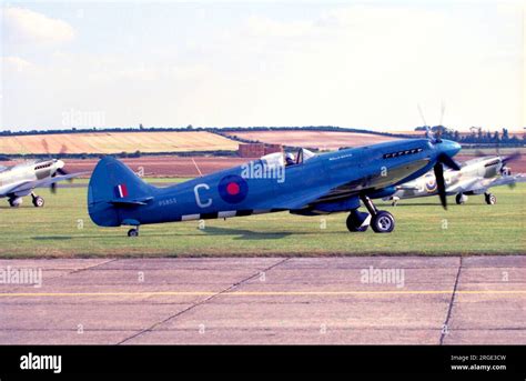 Rolls Royce Supermarine Spitfire Ps853 Hi Res Stock Photography And