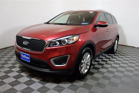 Pre Owned 2017 Kia Sorento Lx V6 Awd Sport Utility