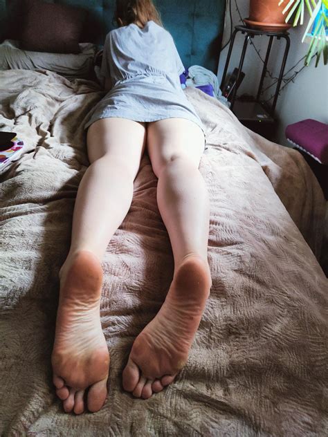 Enjoy Nudes Footfetish Nude Pics Org