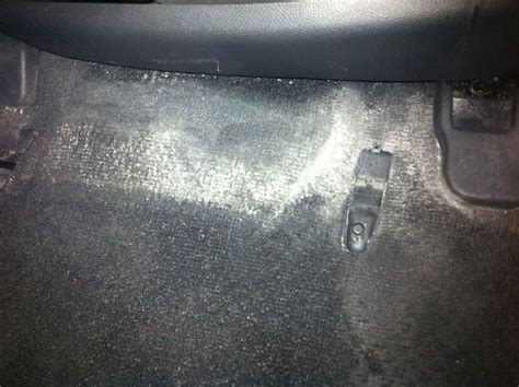 how to get salt stains out of car carpet