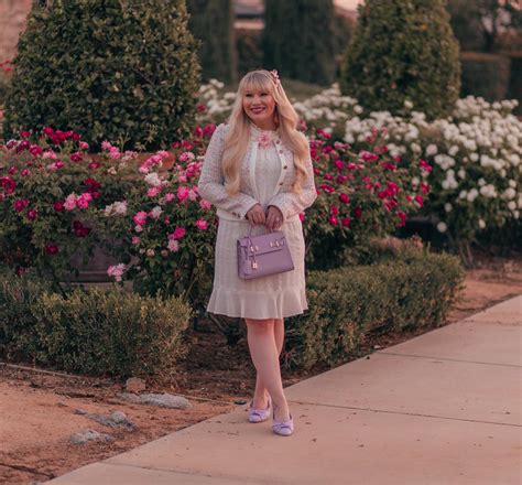 Light Academia Aesthetic Outfit Lizzie In Lace