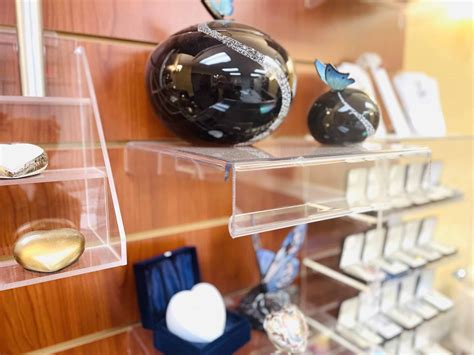 DFS Memorials in Ontario offer affordable cremation prices by funeral